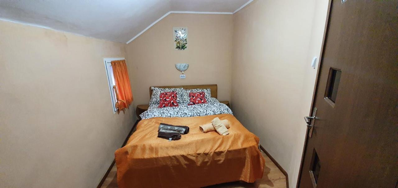 Balla House Bed and Breakfast Tărcaia Exterior foto