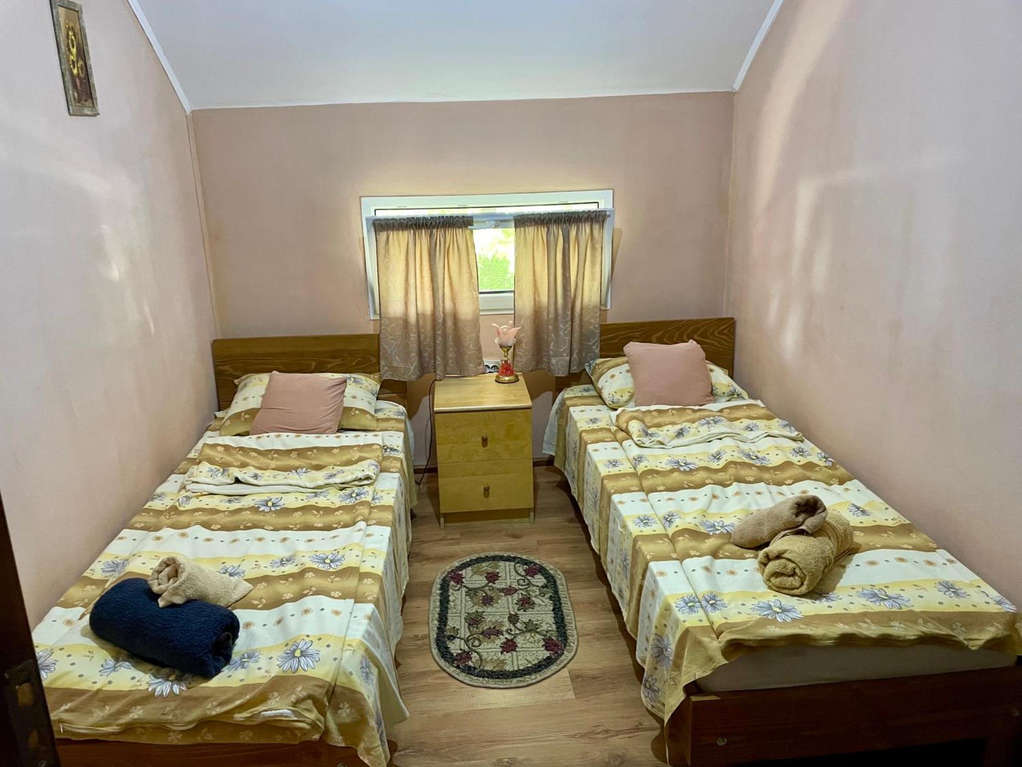 Balla House Bed and Breakfast Tărcaia Exterior foto