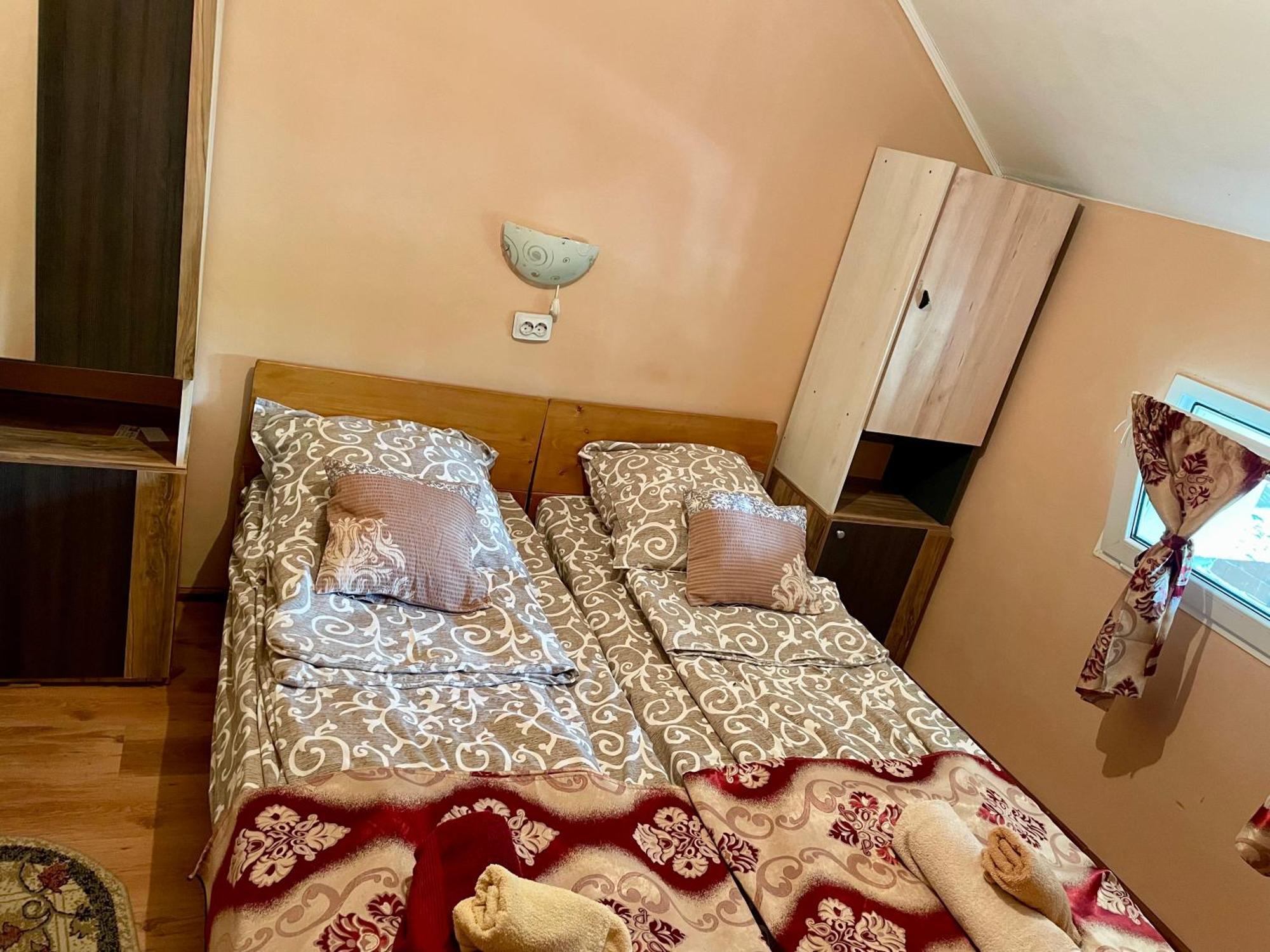 Balla House Bed and Breakfast Tărcaia Exterior foto